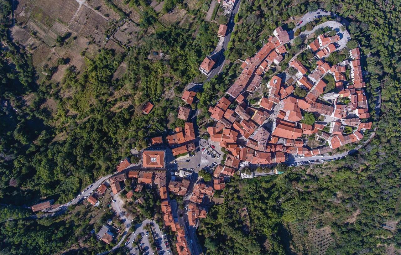 Gorgeous Apartment In Labin With Wifi Экстерьер фото